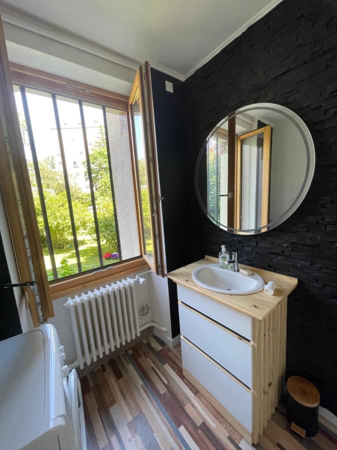 بُيزانكون Chambre Privee Vue Sur Le Jardin Proche Centre Ville المظهر الخارجي الصورة