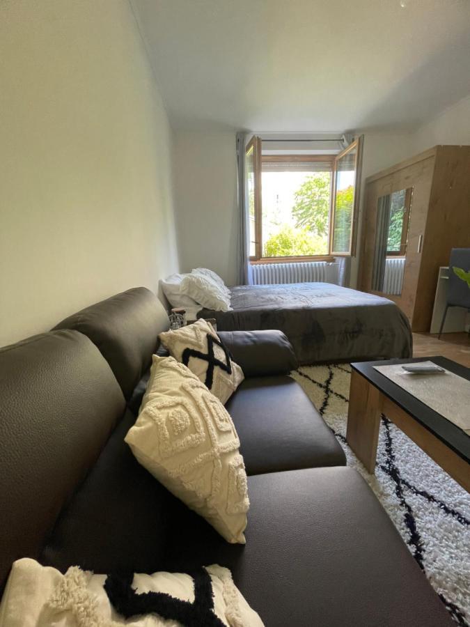 بُيزانكون Chambre Privee Vue Sur Le Jardin Proche Centre Ville المظهر الخارجي الصورة